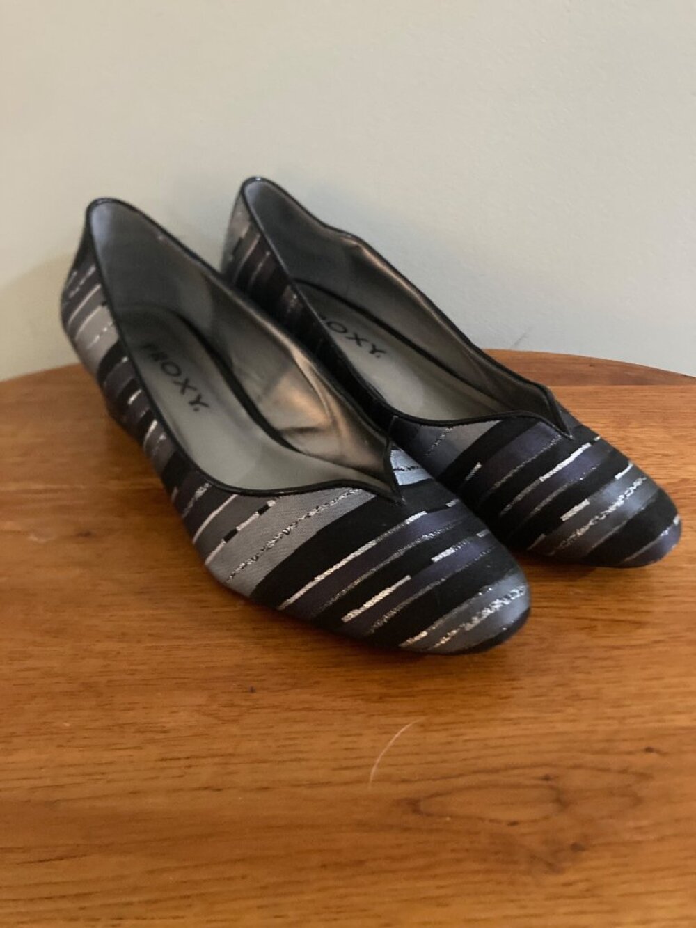 Proxy Emastine Striped Black & Silver Low Wedge Shoes Size 7.5